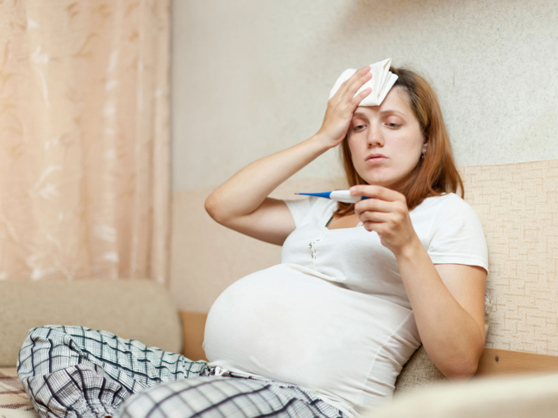 При беременности кашель нужно лечить безопасно