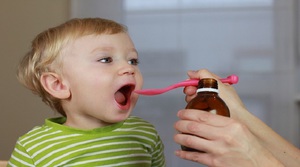 Инструкция по применению сиропа Амбробене от кашля у детей