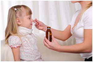 Инструкция по применению сиропа и таблеток Лазолван для детей